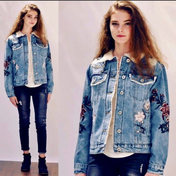 2 LEFT! Embroidered Denim Jacket - Picture 2 of 8